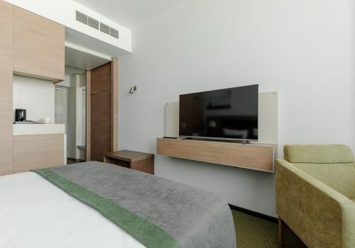 Территория отеля Ramada Екатеринбург