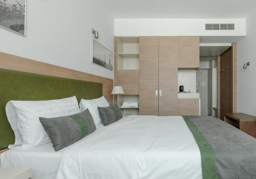 Номер отеля Ramada Екатеринбург